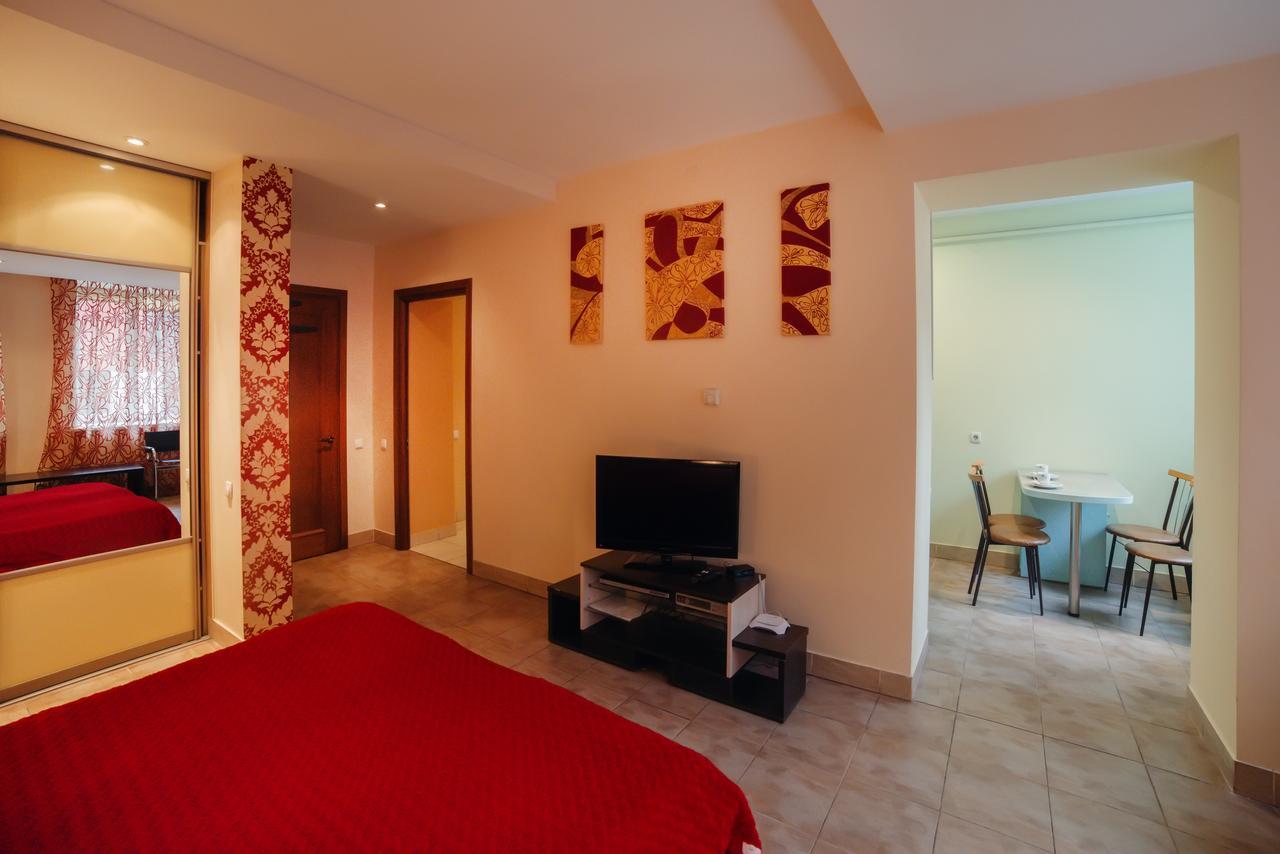 Best Apartment Plosha Rynok Lviv Buitenkant foto